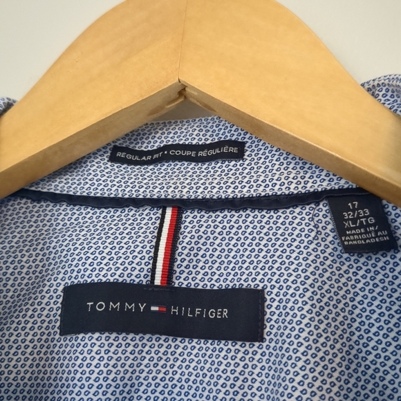 Tommy Hilfiger Shirt Mens XL Button Down Cotton Casual Business Long Sleeve - Picture 3 of 9